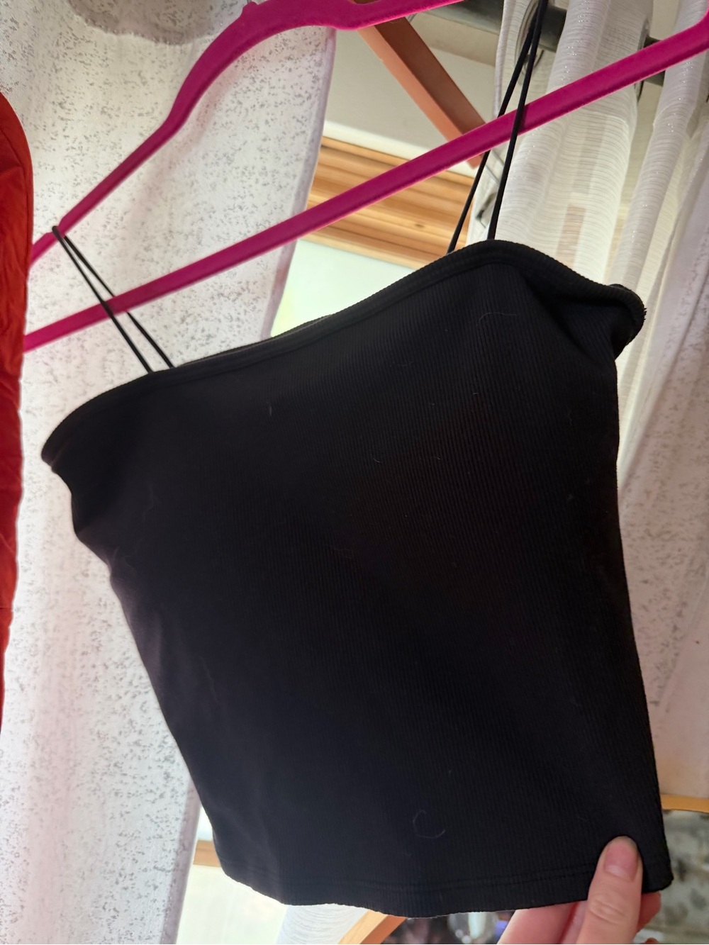 Alo black  Ribbed Spaghetti Strap Top